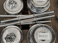 Haltersets (totaal 12 halterschijven: 4x 5 kg, 4x 2,5 kg, 4x 2,25 kg) - afbeelding 1 van  4