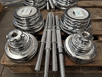 Haltersets (totaal 16 halterschijven: 4x 5 kg, 4x 2,5 kg, 4x 2 kg, 4x 0,5 kg) - afbeelding 1 van  8