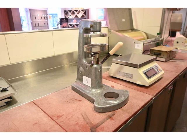 Hamburgerpers - afbeelding 1 van  3