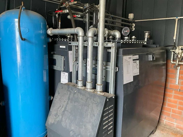 Hamer horizontale olie opslagtank (3x) - afbeelding 4 van  15