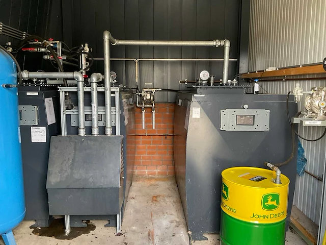 Hamer horizontale olie opslagtank (3x) - afbeelding 1 van  15