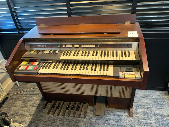 Hammond orgel - afbeelding 2 van  7