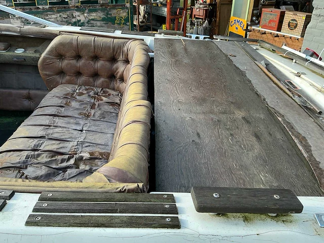 Hammond speedboot - afbeelding 18 van  20