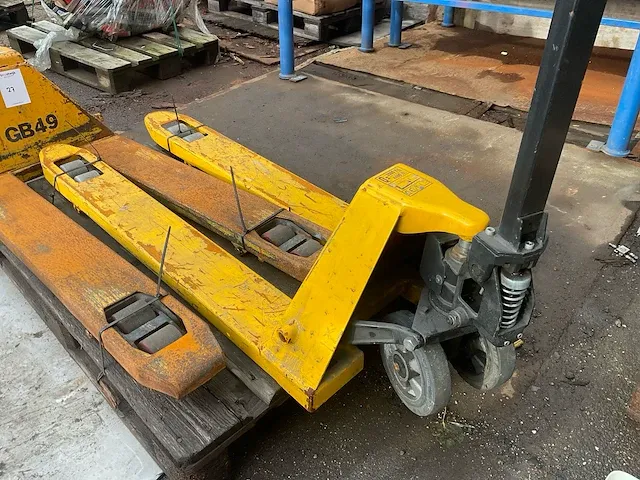 Hand hydraulische palletwagen (2x) - afbeelding 3 van  3
