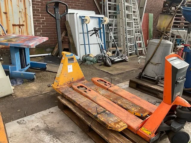Hand hydraulische palletwagen - afbeelding 1 van  4