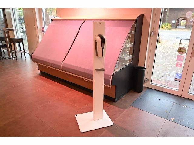 Hand hygiene dispenser - afbeelding 1 van  2