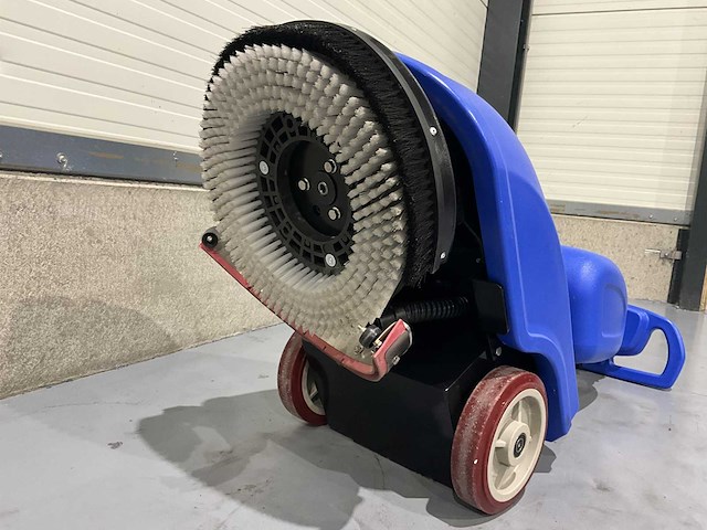 Hand schrubber - 2025 - b30 - zelfrijdende veegmachine - afbeelding 7 van  10