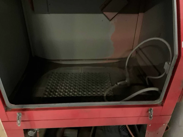 Hand straalcabine - afbeelding 5 van  8