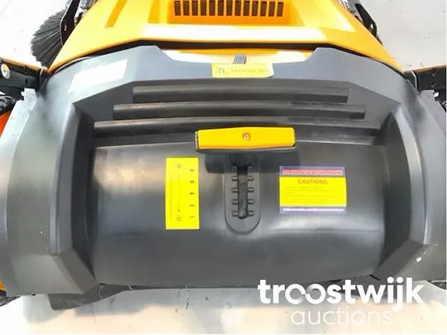 Hand veegmachine - afbeelding 10 van  12