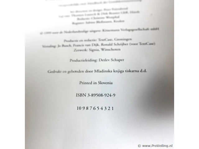 Handboek voor het restaureren van schilderijen - afbeelding 2 van  5