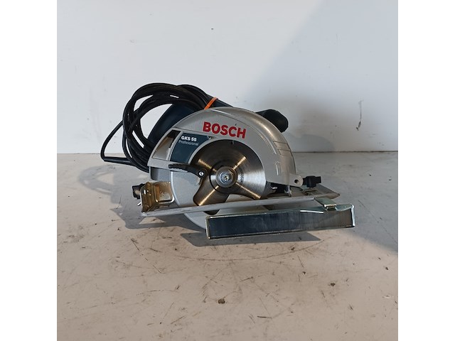 Handcirkelzaag - 230v bosch, gks 55, bouwjaar 2014 - afbeelding 1 van  7