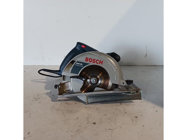 Handcirkelzaag - 230v bosch, gks 55, bouwjaar 2016 - afbeelding 1 van  9