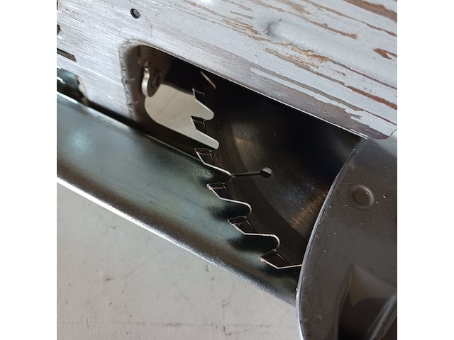 Handcirkelzaag - 230v bosch, gks 55, bouwjaar 2016 - afbeelding 9 van  9