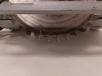 Handcirkelzaag - 230v bosch, gks 55 gce, bouwjaar 2020 - afbeelding 8 van  8