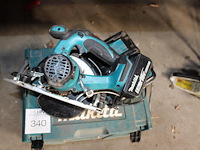 Handcirkelzaag makita met accu en lader in kunststof koffer. defect aan klembeugel. - afbeelding 3 van  3