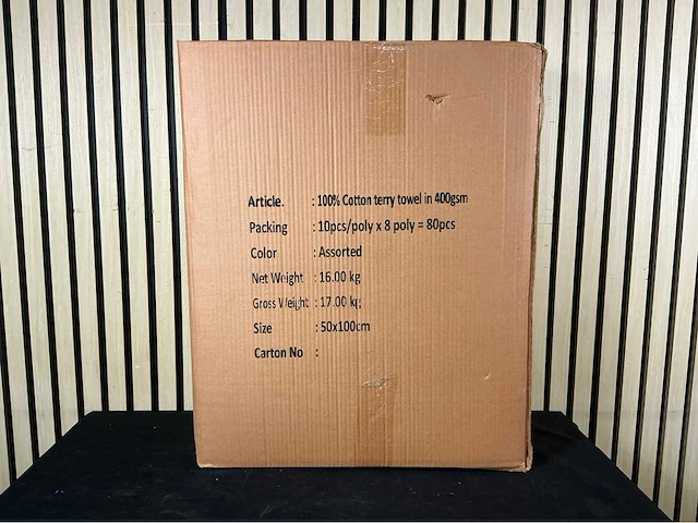 Handdoek diverse kleuren 50x100cm (80x) - afbeelding 9 van  9