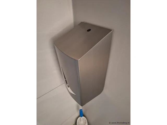 Handdoek & zeepdispenser - afbeelding 3 van  4