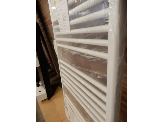 Handdoekradiator comfort line, wit, 131x60cm - afbeelding 2 van  3