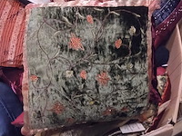 Handgemaakte kussens uit india (82x) - afbeelding 6 van  7