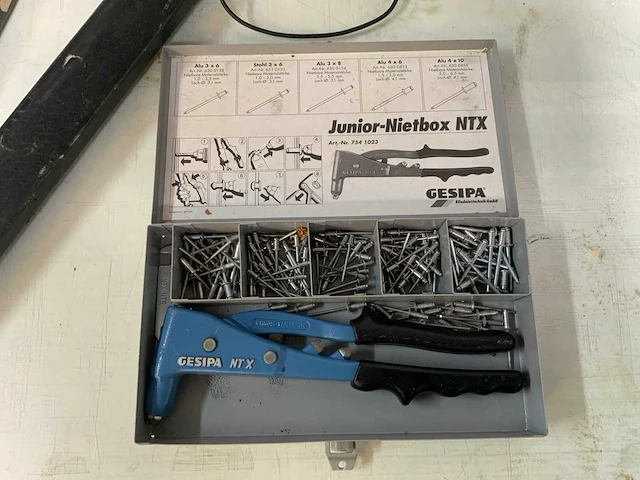 Handgereedschap (5x) - afbeelding 3 van  5