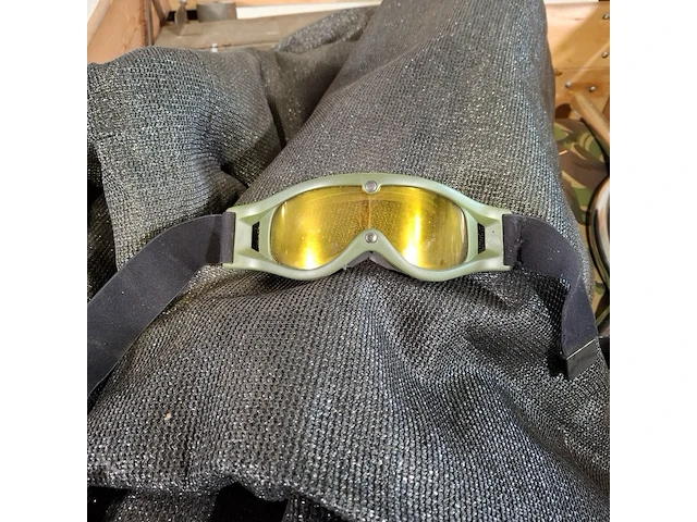 Handgereedschap en werkplaatsinventaris - afbeelding 7 van  9