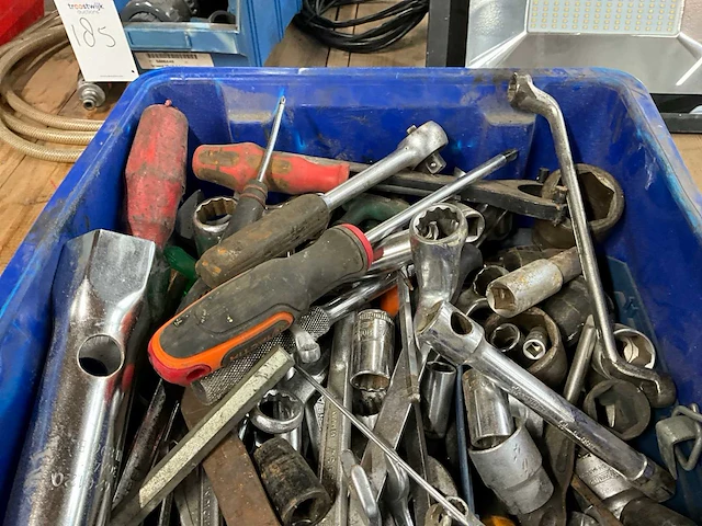 Handgereedschap - afbeelding 2 van  4