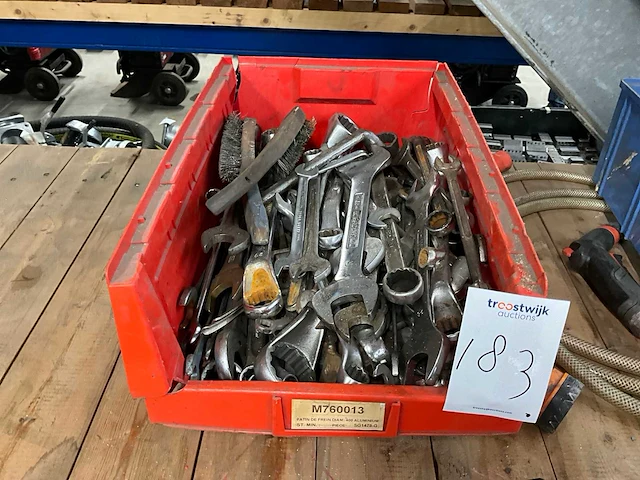 Handgereedschap - afbeelding 1 van  3