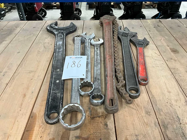 Handgereedschap - afbeelding 1 van  3