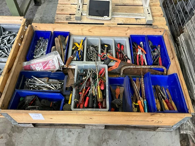Handgereedschap - afbeelding 1 van  5