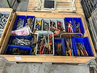 Handgereedschap - afbeelding 1 van  5