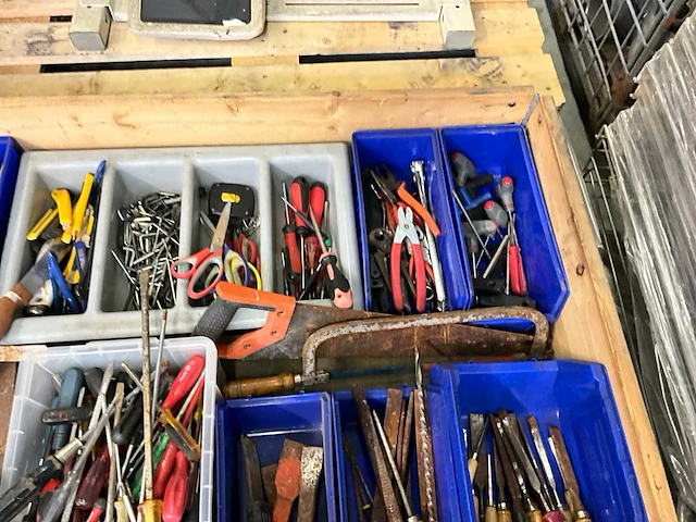 Handgereedschap - afbeelding 3 van  5