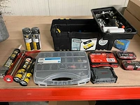 Handgereedschap - afbeelding 1 van  8