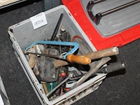 Handgereedschappen in kunststof koffer w.o. hamers en tangen. - afbeelding 1 van  2