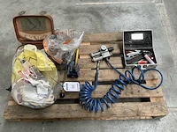 Handgereedschappen - afbeelding 1 van  4