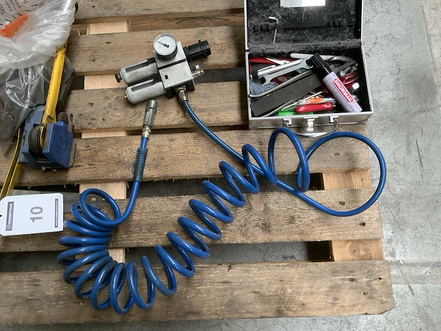 Handgereedschappen - afbeelding 2 van  4