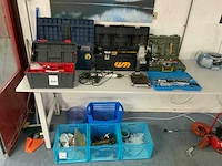 Handgereedschappen - afbeelding 1 van  7