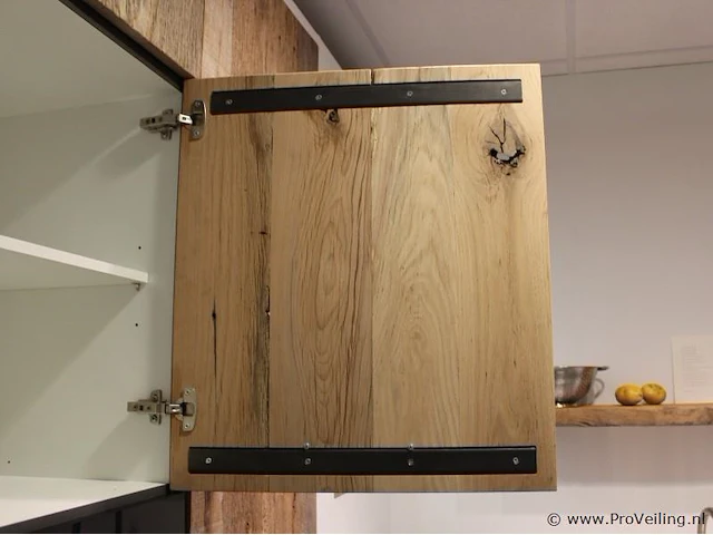 Handmade + nobilia rechte keuken met apparatenwand - afbeelding 3 van  32