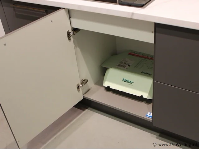 Handmade + nobilia rechte keuken met apparatenwand - afbeelding 8 van  32