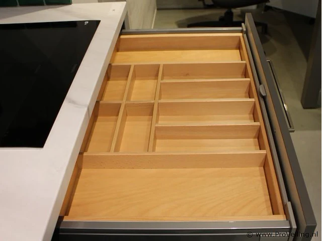 Handmade + nobilia rechte keuken met apparatenwand - afbeelding 20 van  32