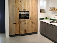 Handmade + nobilia rechte keuken met apparatenwand - afbeelding 23 van  32