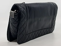 Handtas chanel, medium enchained boy bag - afbeelding 11 van  14