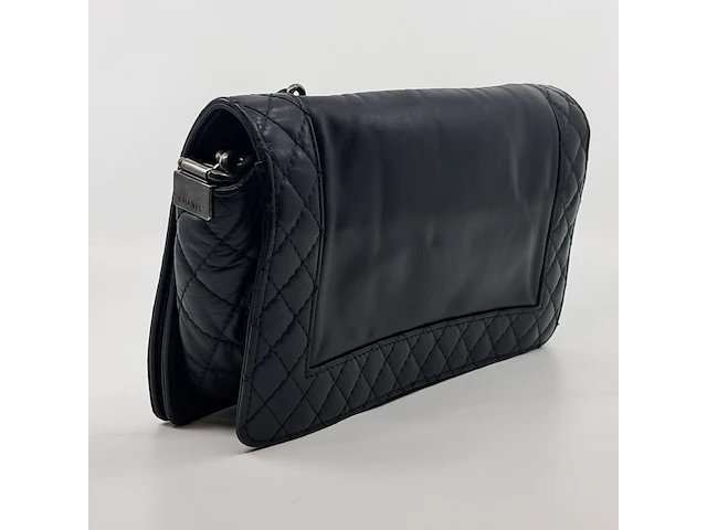 Handtas, chanel, medium enchained boy bag - afbeelding 11 van  14