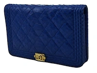 Handtas, chanel, phyton fuchsia wallet on chain