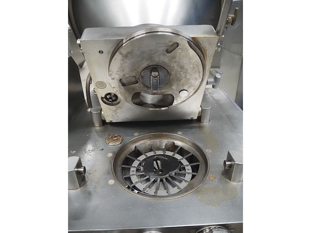 Handtmann - afbeelding 18 van  19