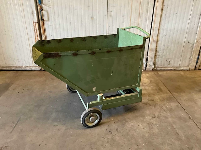 Haneu kantelbak 350 liter v.v. transportwielen en uitsparing heftrucklepels - afbeelding 1 van  5