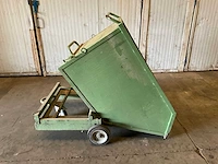 Haneu kantelbak 600 liter v.v. transportwielen en uitsparing heftrucklepels - afbeelding 4 van  5