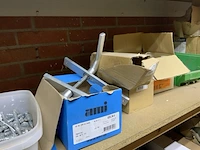 Hang- en sluitwerk - afbeelding 9 van  38