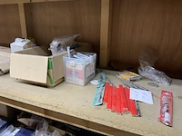 Hang- en sluitwerk - afbeelding 27 van  38