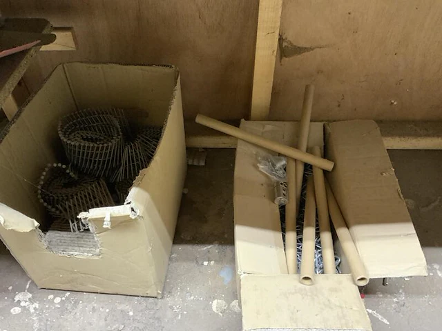 Hang- en sluitwerk - afbeelding 38 van  38