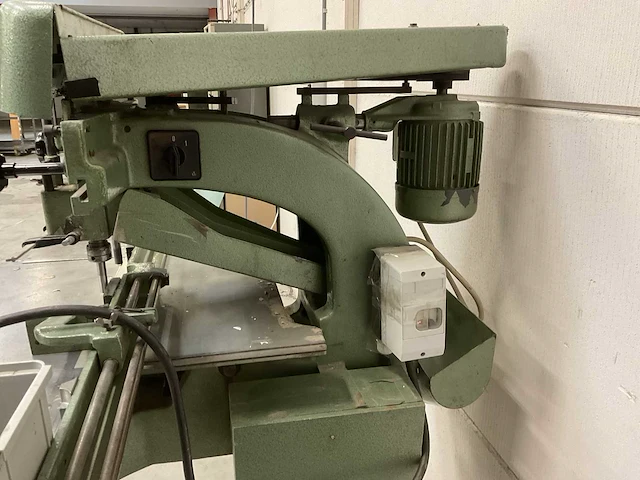 Hang 106-dt papierboormachine - afbeelding 6 van  7